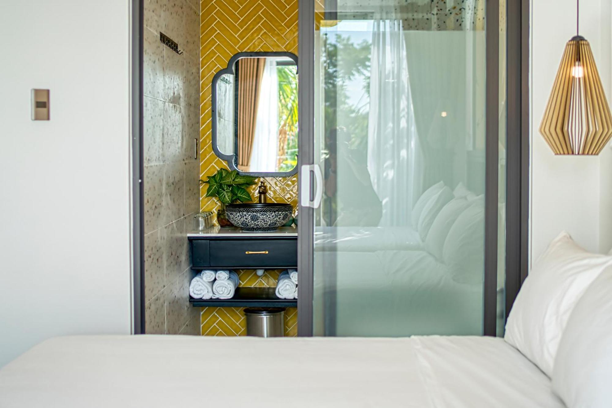 Rokas Hoi An Boutique Hotel Exterior photo